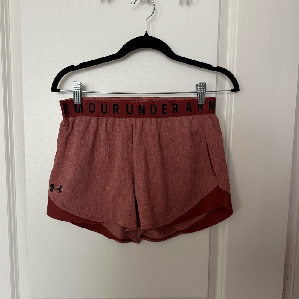 Red under Armour short
